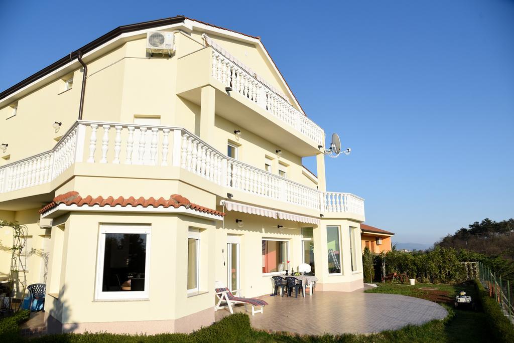 Marinici  Apartments Trampi מראה חיצוני תמונה