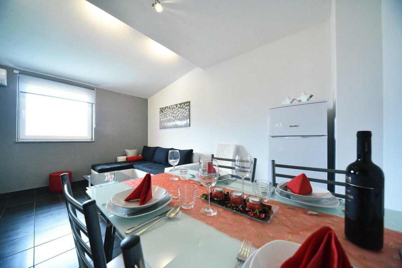 Marinici  Apartments Trampi מראה חיצוני תמונה