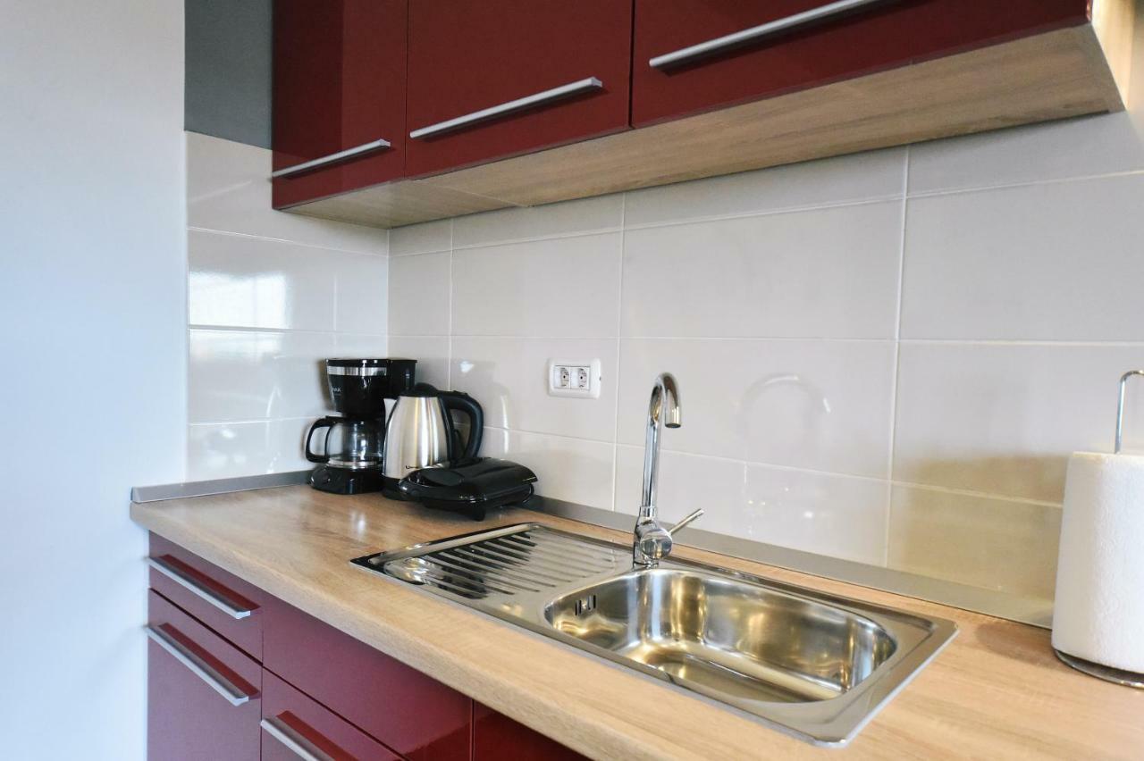 Marinici  Apartments Trampi מראה חיצוני תמונה